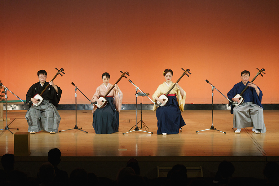 泉大津市文化協会オンステージ2025「じゃわめく芸能」での竹山流 津軽三味線 合奏